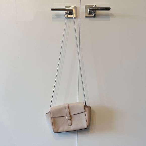 kate spade Handbags - Kate spade Neutral Beige Crossbody Shoulder Bag EUC